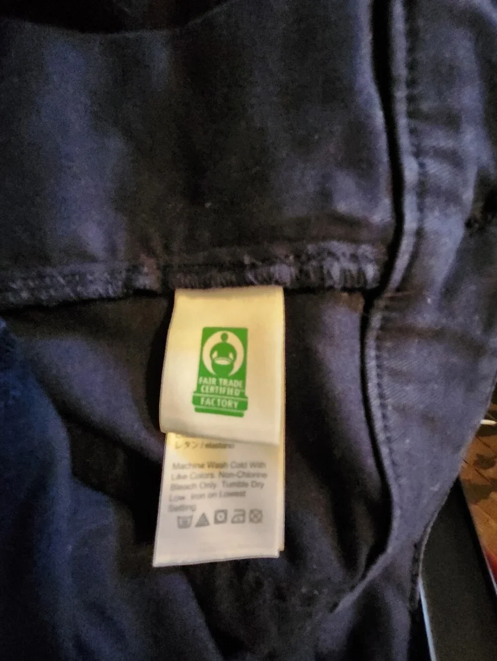 J. Crew Navy Blue Cargo Shorts - Picture 3 of 4